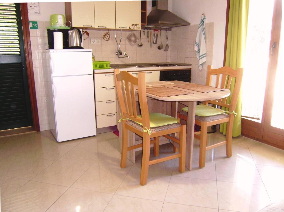 Apartments Iris 科尔丘拉 外观 照片
